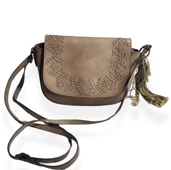 T-Shirt & Jeans Vegan Suede Crossbody Boho Purse - Picture 2 of 7